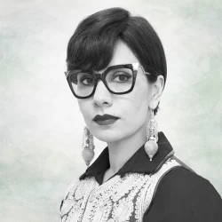 Rada Akbar artist